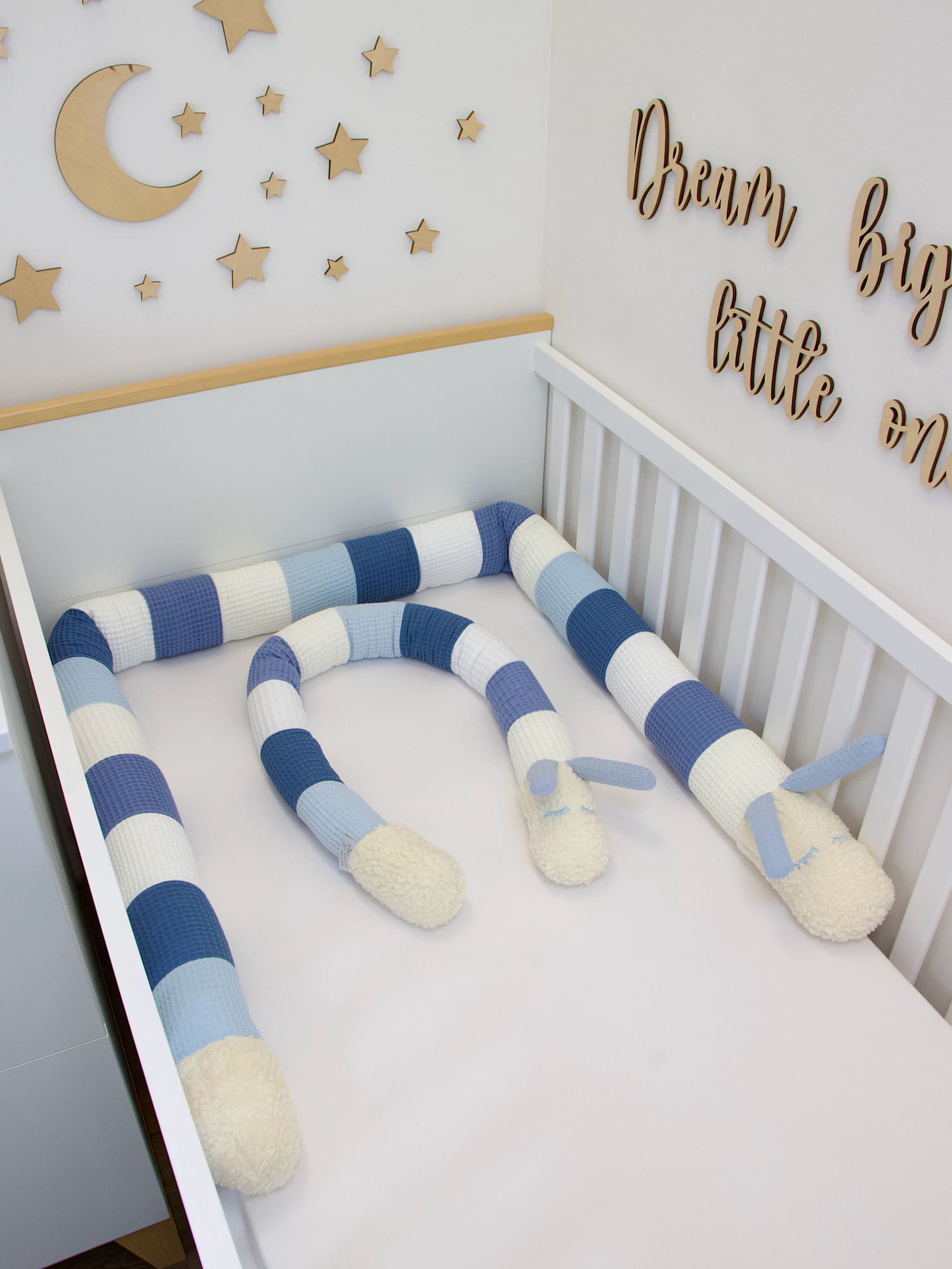 Patchwork Bettschnecke: Waffelpique creme, blau, weiß, jeansblau, hellblau