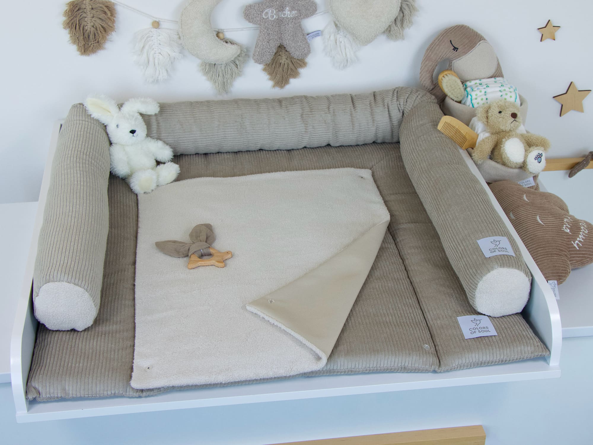Wickelauflage Set mit Bettschlange in Beige für Babyzimmer