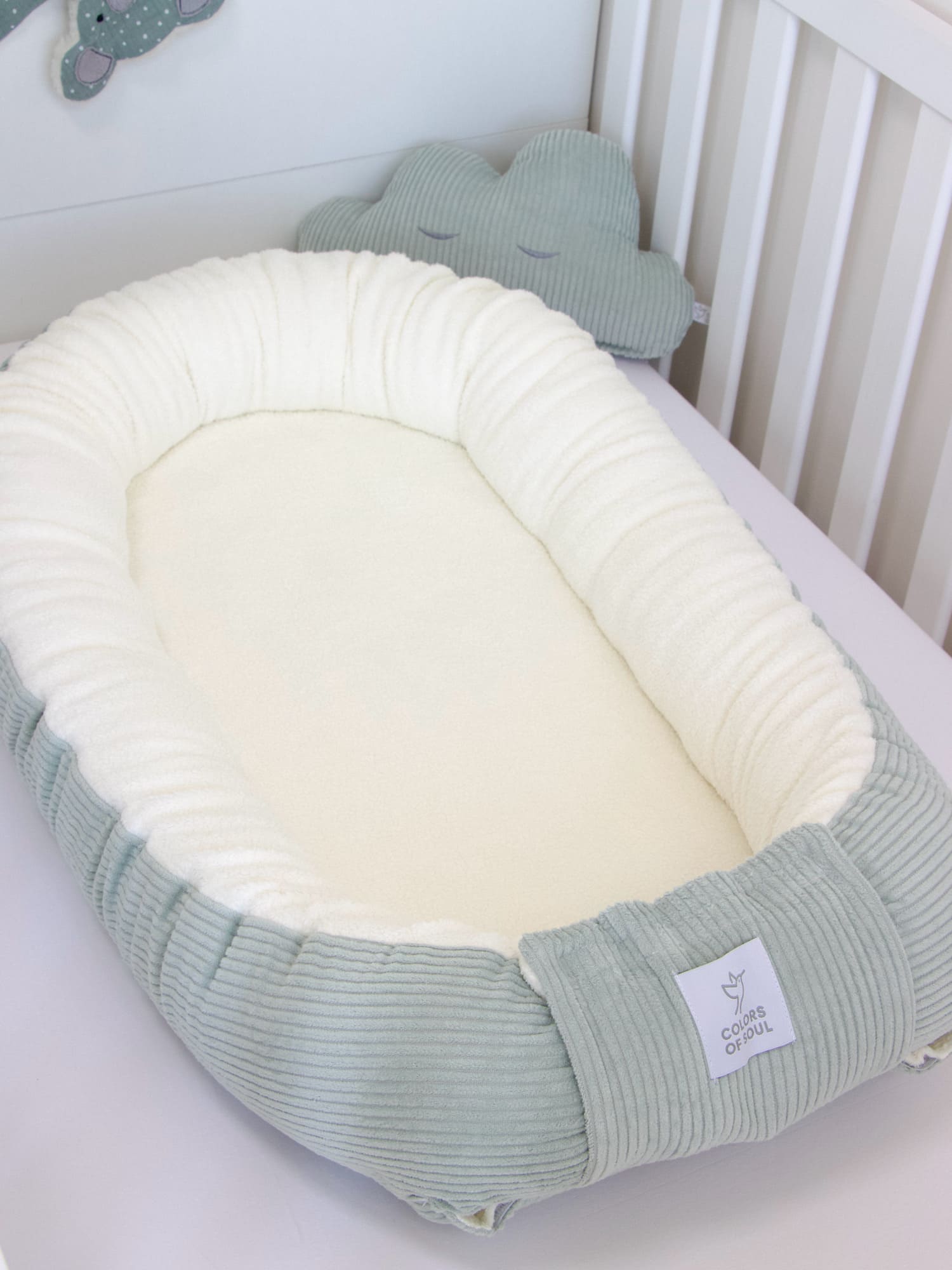Babynestchen - Kordstoff mint / Baumwollfleece creme