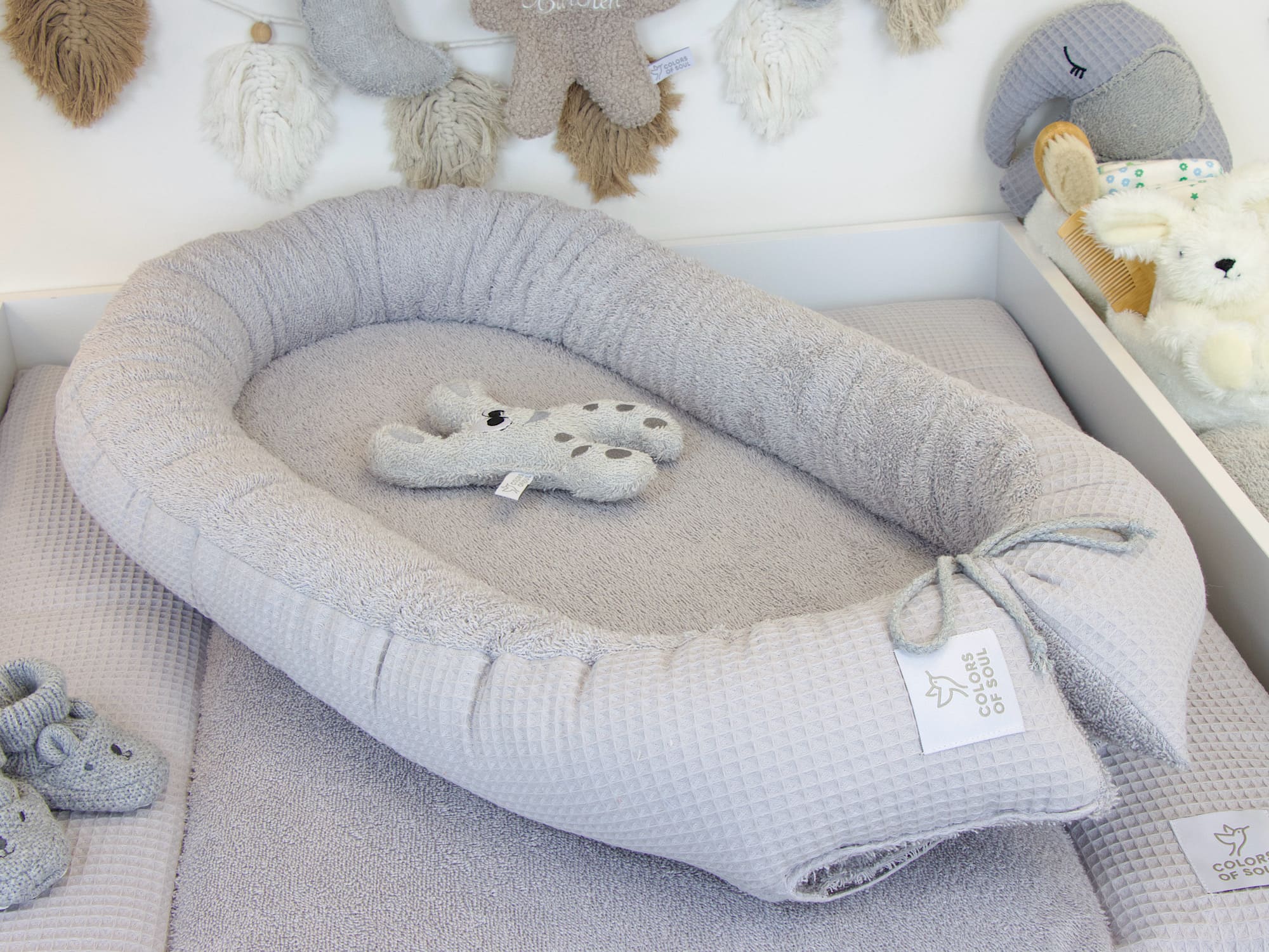 Wickelauflage Set mit Babynestchen - hellgrau