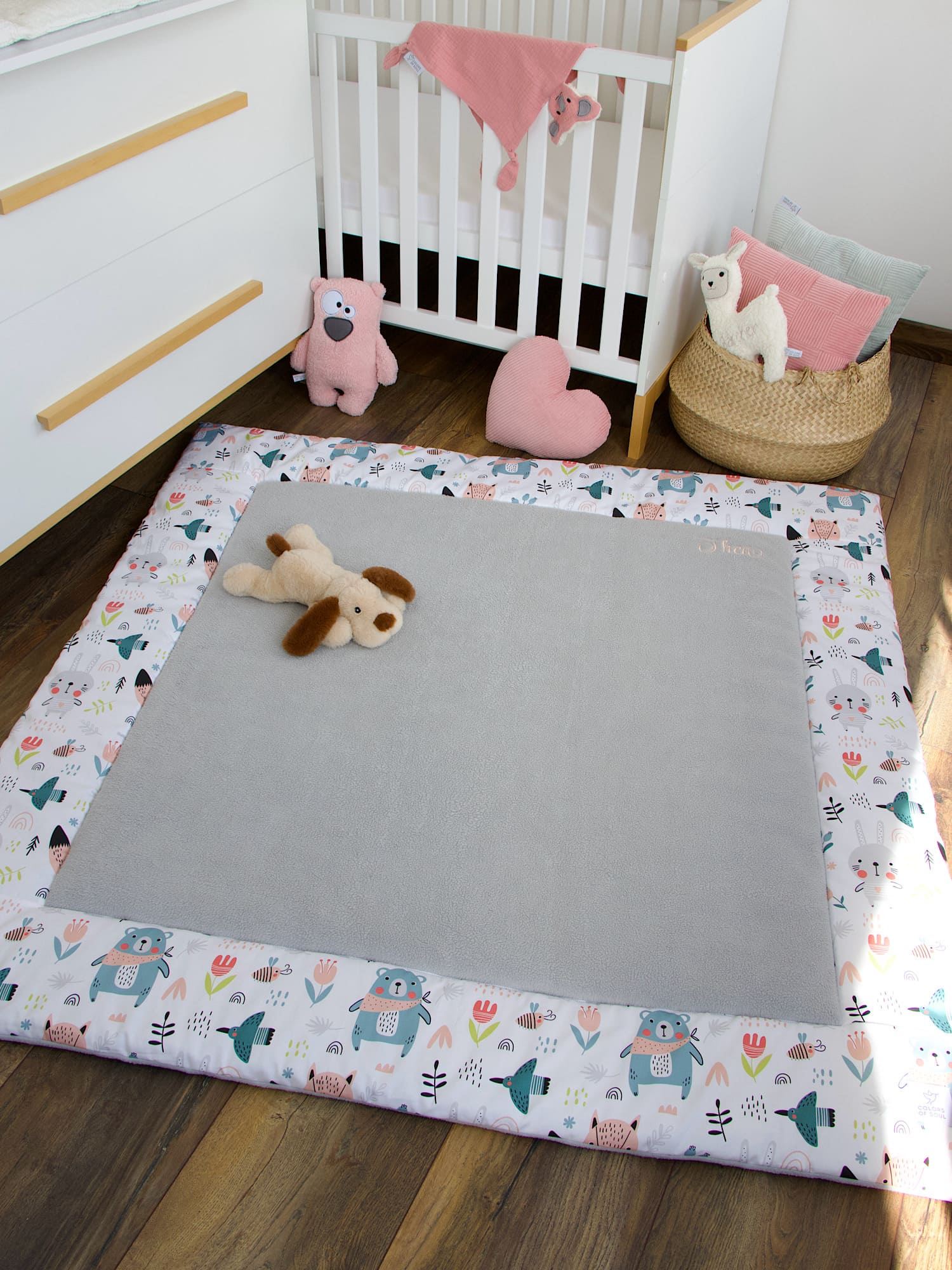 Krabbeldecke personalisiert - pastell Waldtiere / Baumollfleece hellgrau