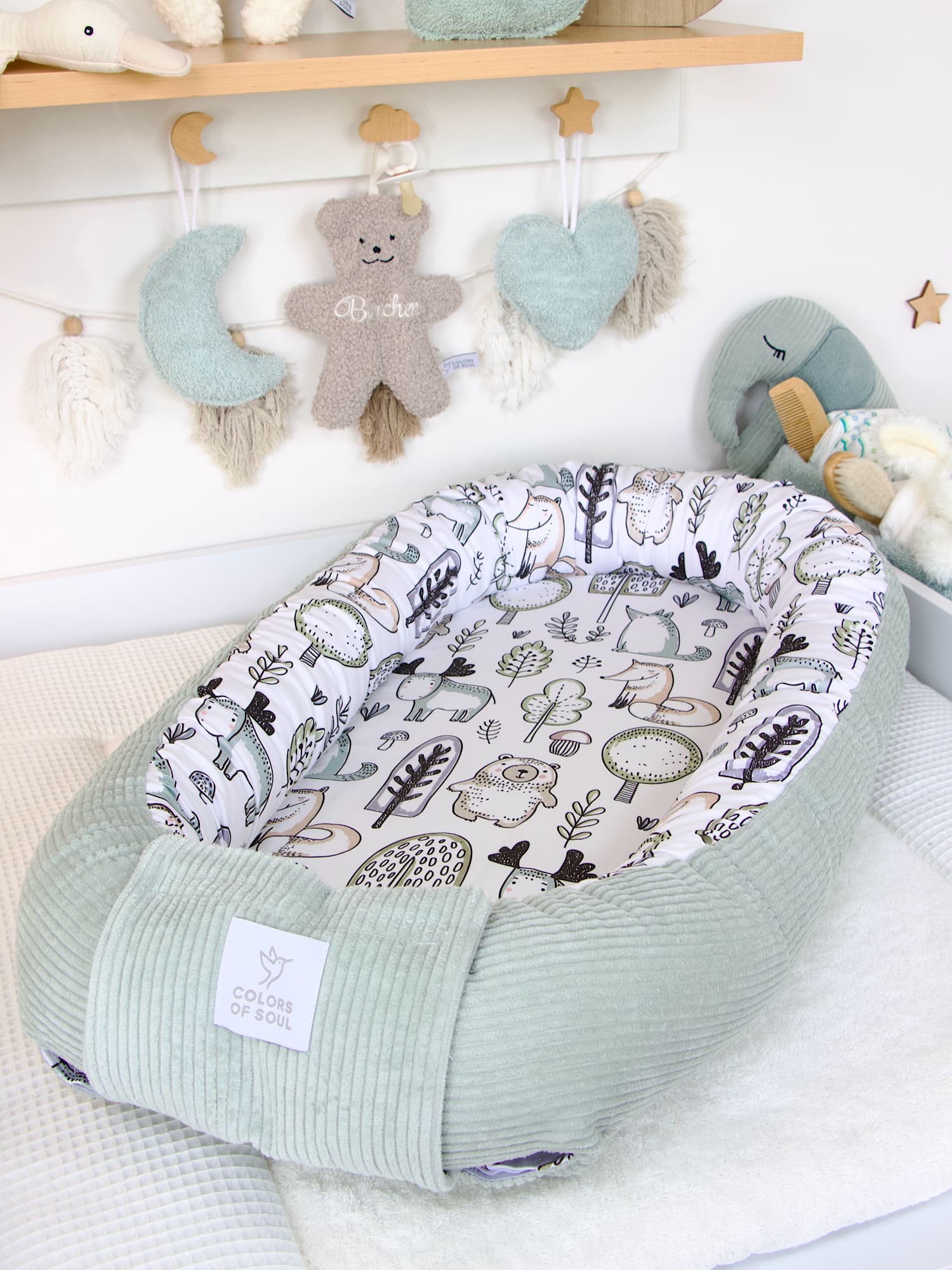 Babynest Cord mint und Waldfreunde