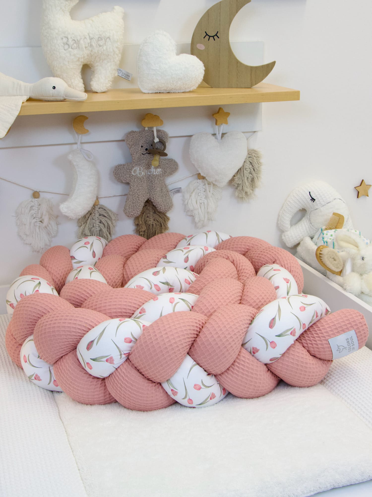 Geflochtene Bettschlange Tulpen Aquarell in Blush – handgefertigt