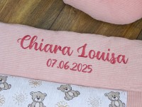 Personalisierte Krabbeldecke mit Namen und Datum - Cord altrosa / niedliche Bärchen