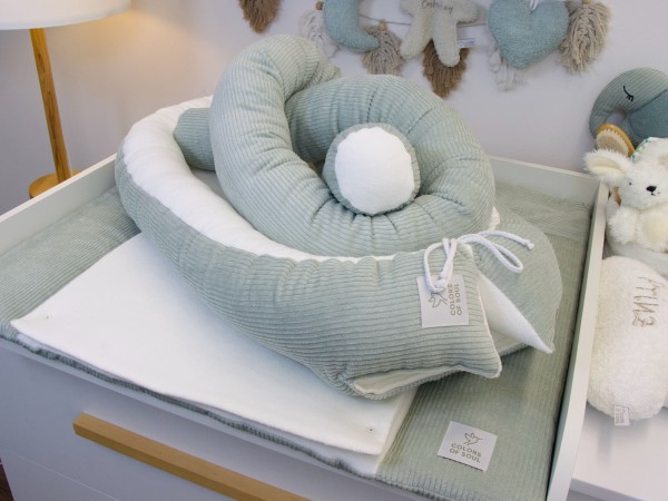 3er Set Babynestchen, Wickelauflage und Bettschlange aus Cord Mint und Baumwollfleece Creme
