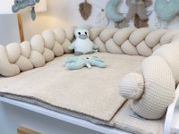 Wickelauflage mit geflochtener Bettschlange in Natur aus Waffelpique und Frottee