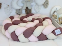 Geflochtene Bettschlange aus Waffelpique in Alte Malve, Hellrosa und Hellbeige – Detailaufnahme der weichen Waffelstruktur