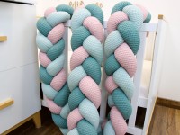 Geflochtene Bettschlange: Waffelpique altrosa, hellmint, altgrün