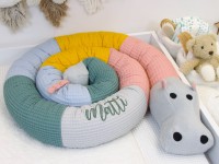 Bettschlange Nilpferd personalisiert Waffelpique blush gelb hellblau altgrün hellgrau Babybett