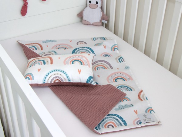 Babydecke - pastell Regenbogen und Herzen / Waffelpique alte malve
