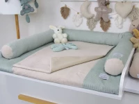 Wickelauflage mit Bezug und klassischer Bettschlange in Cord Mint und Baumwollfleece Beige